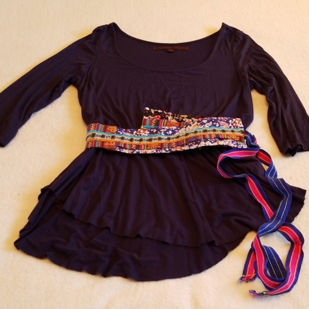 Women's Navy top size medium has attached tapestry
